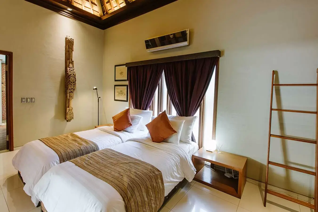 villa in bali, jimbaran villa, jimbaran resort, bali resort, pronoia villa, pronoia resort
