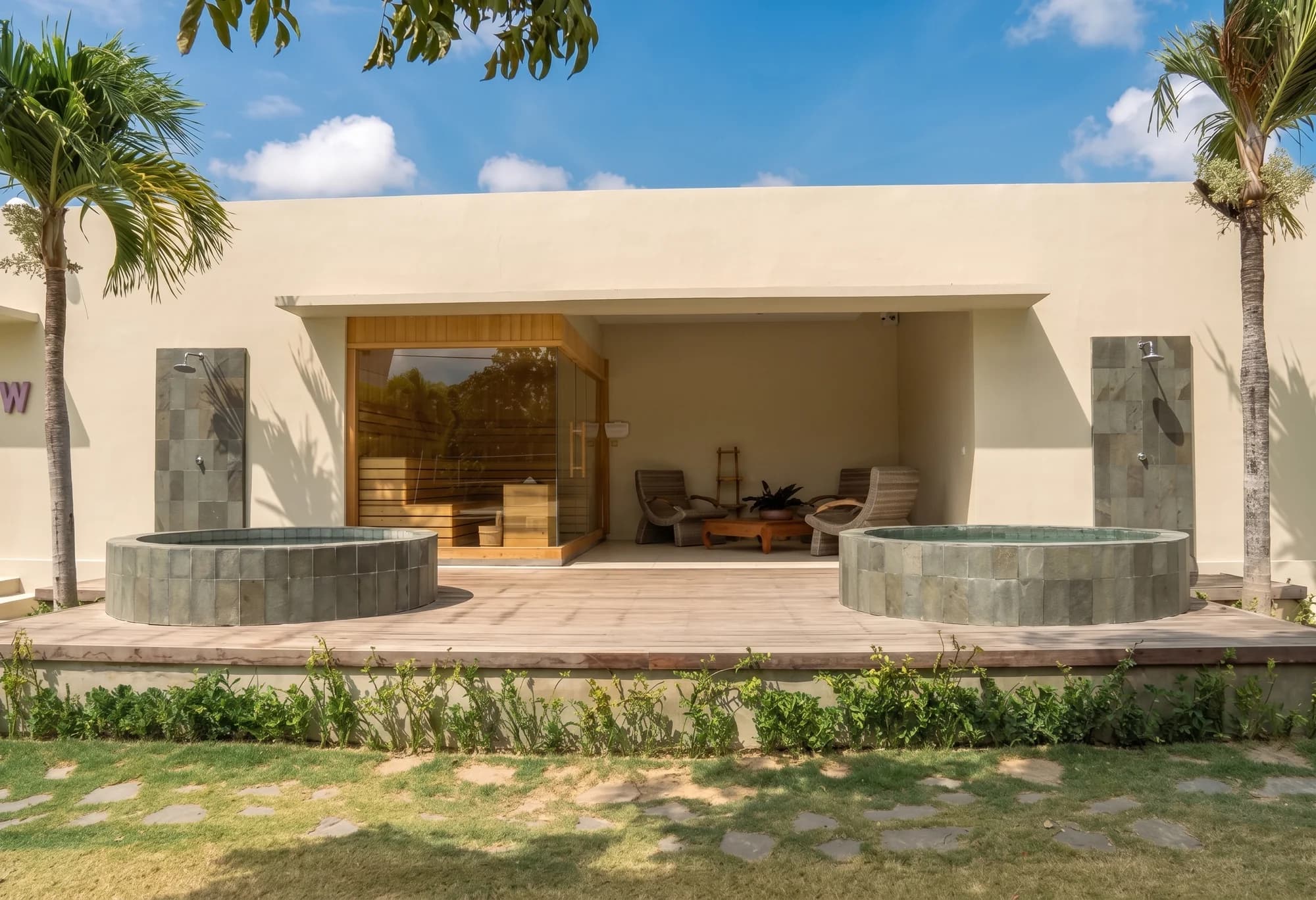 The sauna and plunge pools in the recovery area